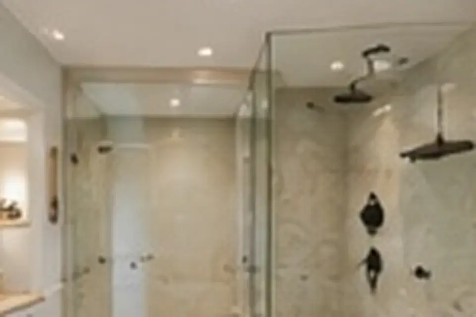 How to Plan a Shower Niche for Storage and Water Management