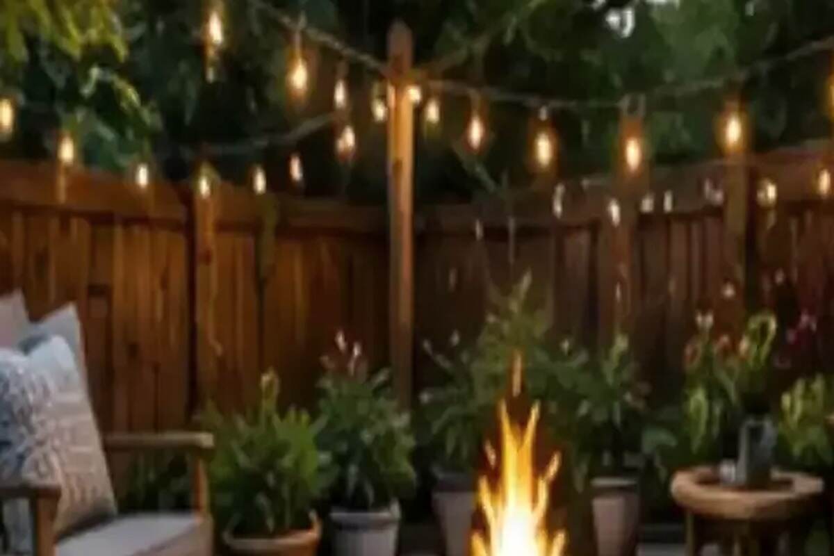 A Small Native Pollinator Border: A Simple Layout for a Typical American Yard